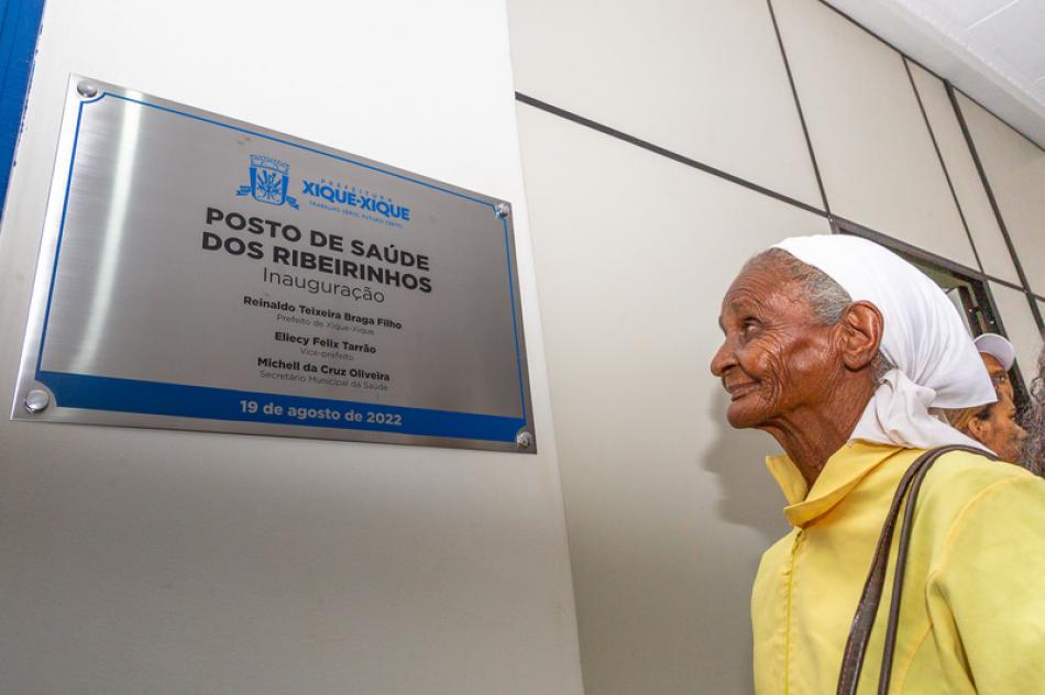 Xique-Xique: Prefeito inaugura posto de saúde e anuncia mais três obras