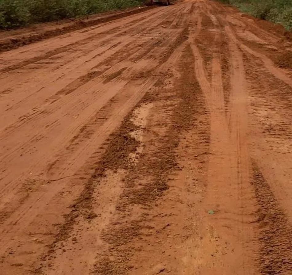Seinfra garante 40 km de pavimentação na BA-210 entre Xique-Xique e Sento Sé